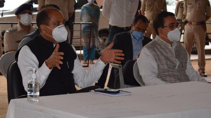 मुख्यमंत्री ने जिला काँगड़ा में कोविड मरीजों के लिए बिस्तरों की क्षमता बढ़ाने के दिए निर्देश
