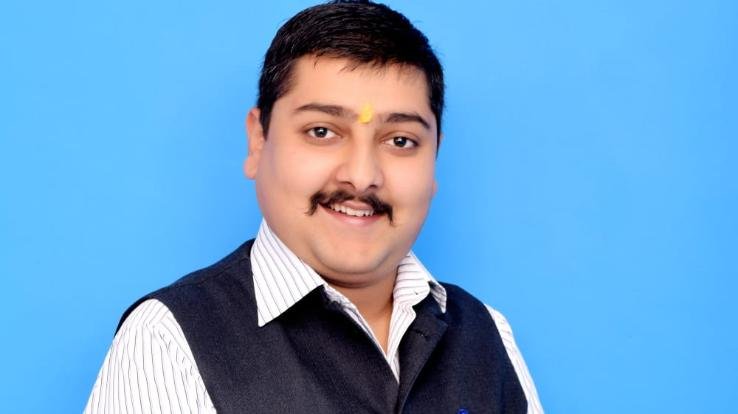  भाजपा का धरना प्रदर्शन ,कोरोना काल में नियमों का उल्लंघन : अखिल अग्रिहोत्री