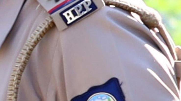 Female-constable-accused-of-molesting-AS-case-registered