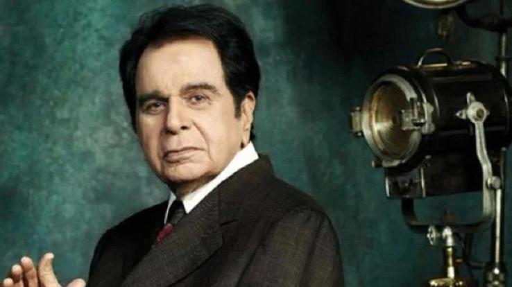 Actor Dilip Kumar admitted to Hinduja Hospital in Mumbai, was having trouble in breathing