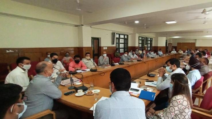 Solan: International Yoga Day will be organized through virtual medium, Deputy Commissioner Solan KC Chaman gave information