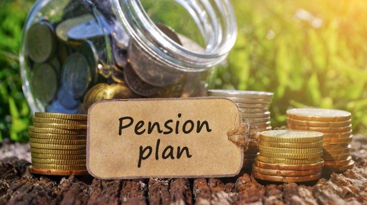 There-were-more-than-thousand-people-during-the-social-security-pension-in-the-Corona-period