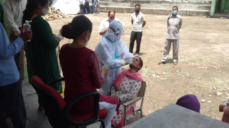 In Lower Panchayat Rewalsar, 150-people-came-forward-for-the-corona-test-being-conducted-at-the-panchayat-level-all-reports-negative