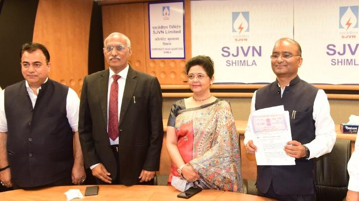 शिमला :एसजेवीएन ने सौर एवं पवन विद्युत परियोजनाओं में किया एमओयू 