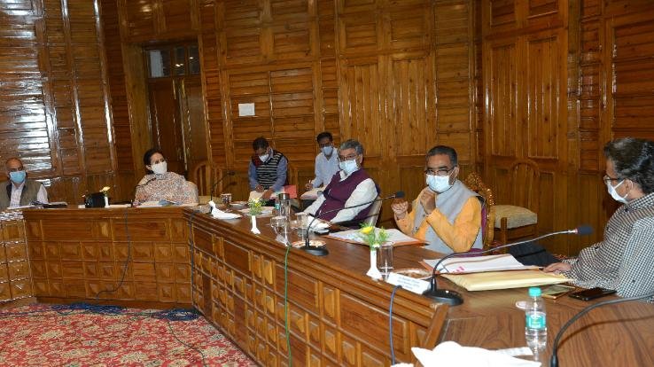 ई-काॅमर्स शाॅपिंग वेबसाइट करेंगी हस्तशिल्प एवं हथकरघा निगम के उत्पादों का विपणनः उद्योग मंत्री