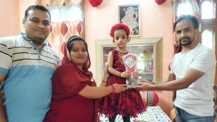 Jwalamukhi: Vrittika and Atharva won the snow singing program