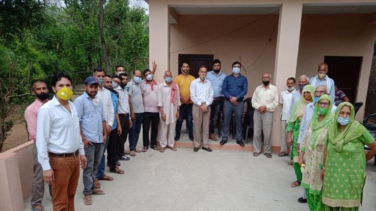 13 families of Nauri village donated 70 kanals of land for road construction
