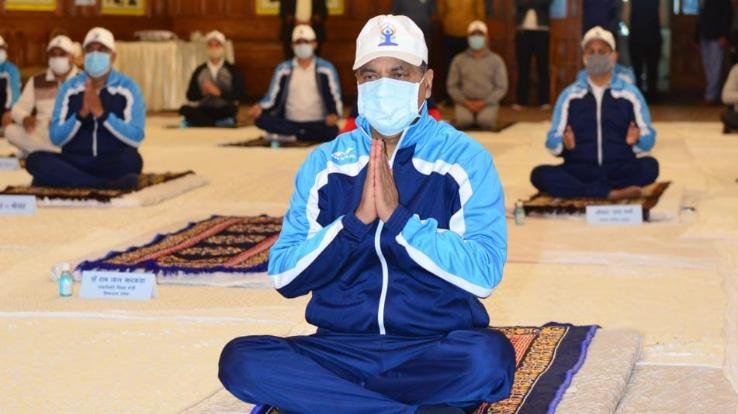 Yoga emerges as a ray of hope in testing times of Corona Pandemic: CM june 