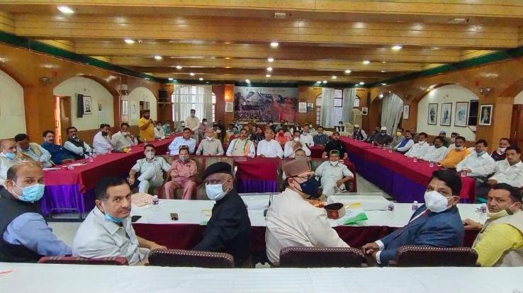 अखिल भारतीय कांग्रेस कमेटी के सचिव संजय दत्त शुक्रवार को सात दिवसीय दौरे पर पहुंचे शिमला