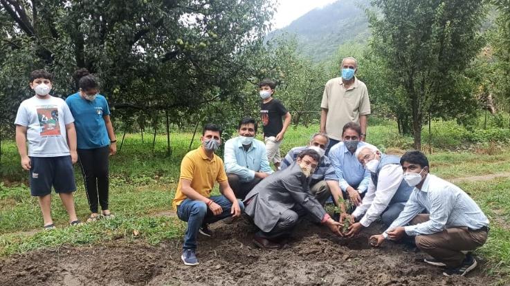 CSIR-IHBT, पालमपुर द्वारा भारत में पहली बार 'मॉन्क फल' की खेती