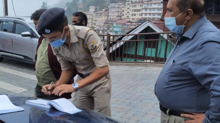 शिमला : कोविड के मध्यनजर होटलों का किया गया औचक निरीक्षण किया