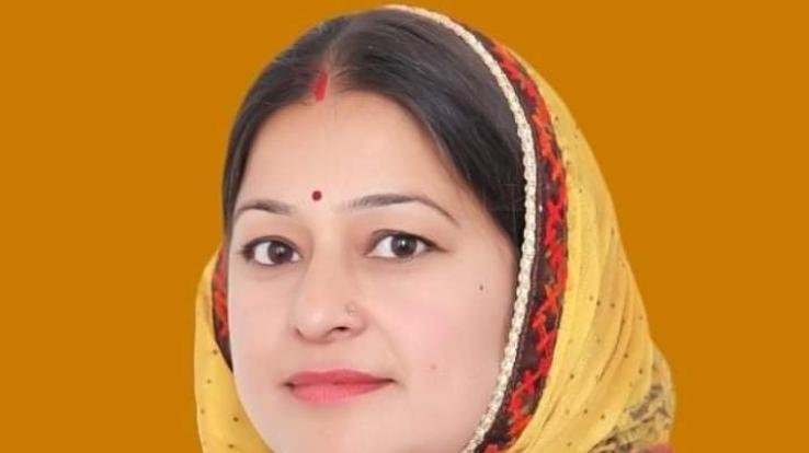 देहरा : घियोरी पंचायत में  दिया जाएगा खेल कूद को बढावा : पूनम धीमान