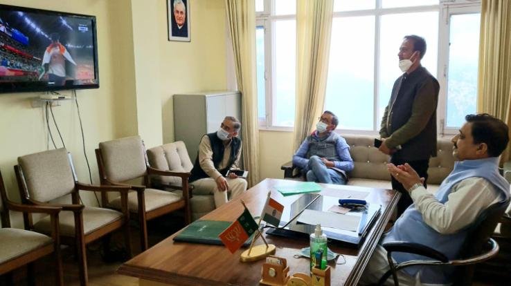 शिमला :  टोक्यो ओलंपिक 2020 में नीरज चोपड़ा की अभूतपूर्व जीत के लिए बधाई : सुरेश कश्यप