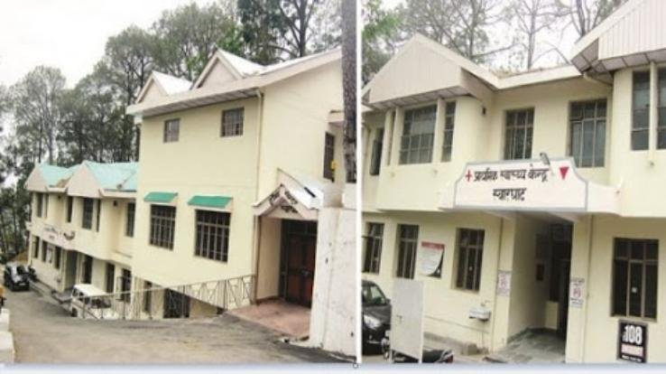 दाड़लाघाट : प्राथमिक स्वास्थ्य केंद्र में रिक्त पदों को शीघ्र भरने की मांग 