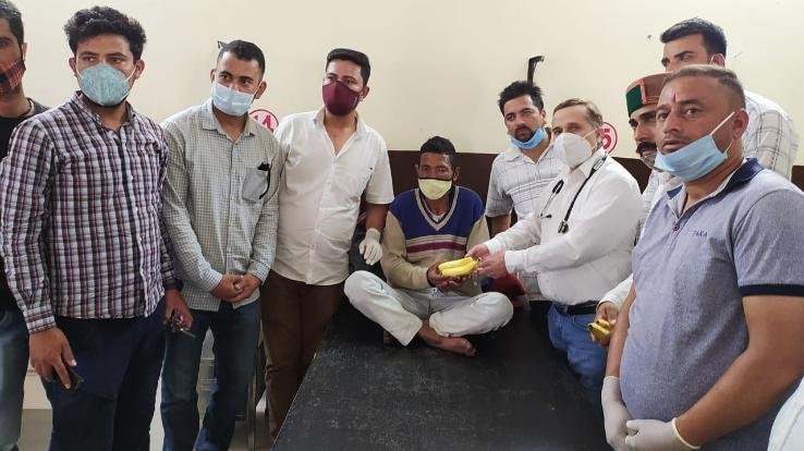 रोहड़ू : नागरिक अस्पताल रोहड़ू में मनाया गया भारतीय युवा कांग्रेस का 61वां स्थापना दिवस 