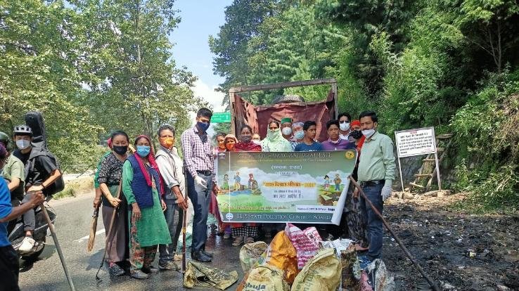 मनाली : चचोगा पंचायत ने चलाया सफाई अभियान