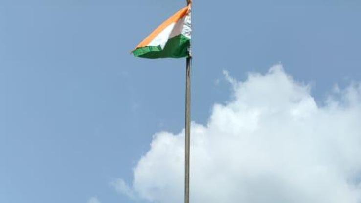 दाड़लाघाट : नेहरू युवक मंडल मलावन द्वारा मनाया गया 75वां स्वतंत्रता दिवस