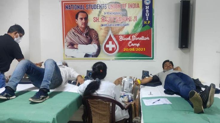 शिमला : एनएसयूआई ने सद्भावना दिवस के उपल्क्ष पर राजीव गांधी जी को दी श्रद्धांजलि