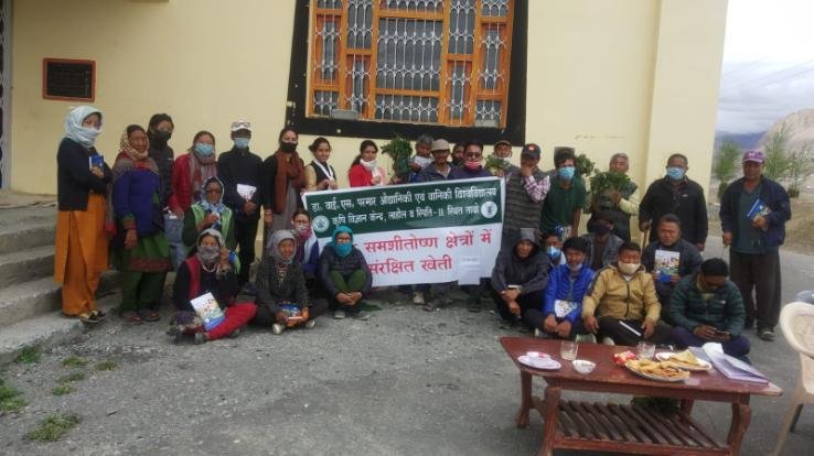 लाहुल स्पीति : किसानों को संरक्षित खेती का दिया गया प्रशिक्षण