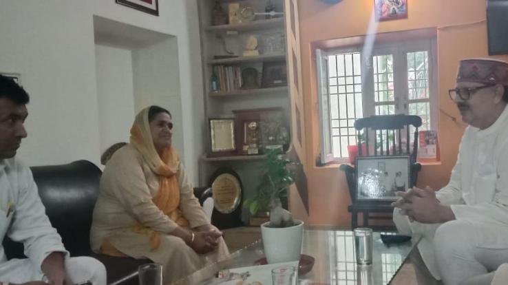 सांसद रामस्वरूप शर्मा की मृत्यु की हो सीबीआई जाँच - संजय दत्त