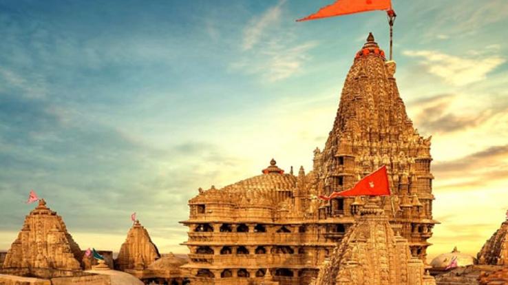 Dwarkadhish temple is considered to be the most beautiful of the three worlds.
