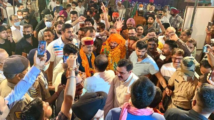 If the general public does not apply masks, then all the challans and leaders are forgiven