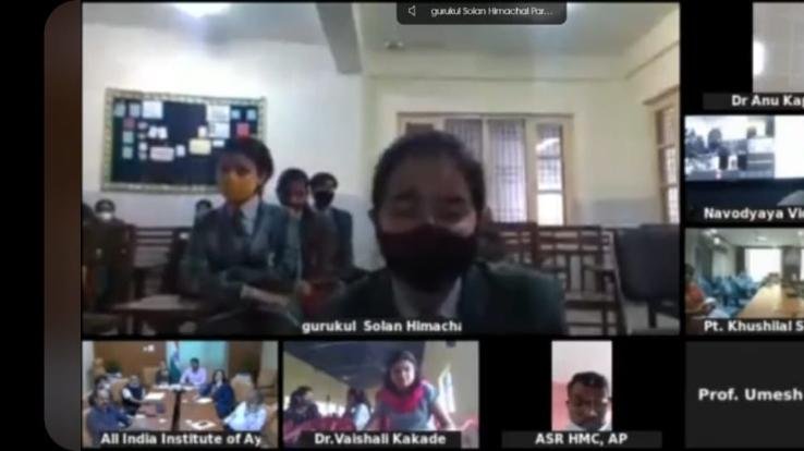 सोलन : गुरुकुल इंटरनेशनल सीनियर सेकेंडरी स्कूल ने मनाया आयुष सप्ताह