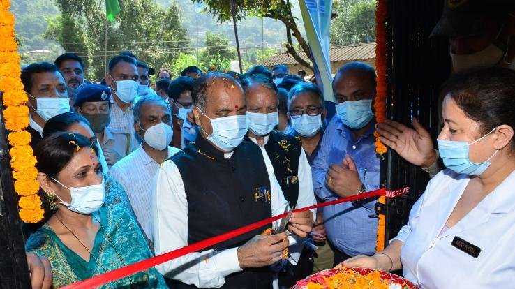मुख्यमंत्री ने मंडी में नशा निवारण एवं पुनर्वास केंद्र का किया लोकार्पण