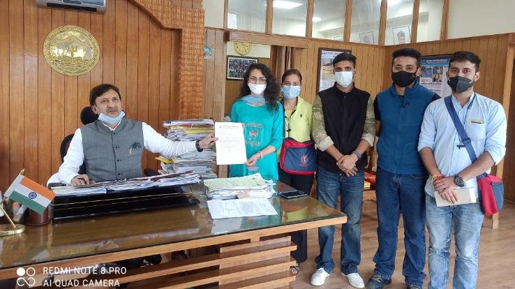 Shimla: ABVP submitted a memorandum to the Vice Chancellor regarding the demands of the students across the state