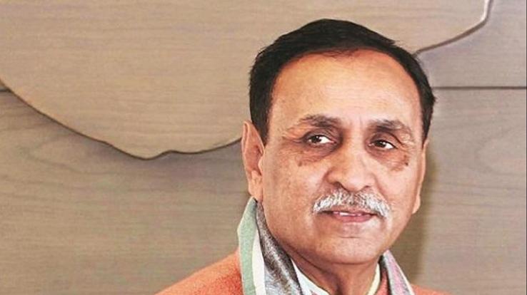 Big political upheaval in Gujarat, Vijay Rupani resigns as Chief Minister