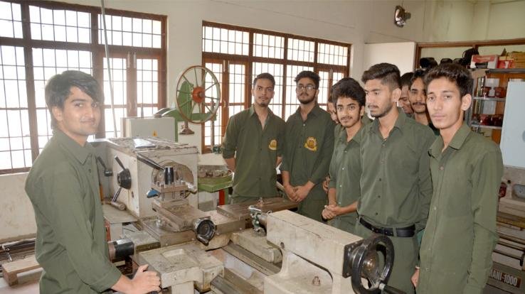 Mandi: Free training program organized by State Skill Development Corporation