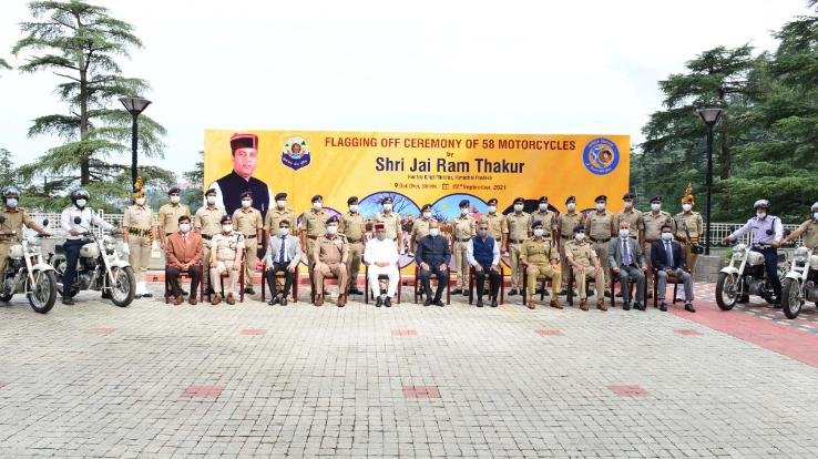 Chief Minister flagged off 61 vehicles of Police Department