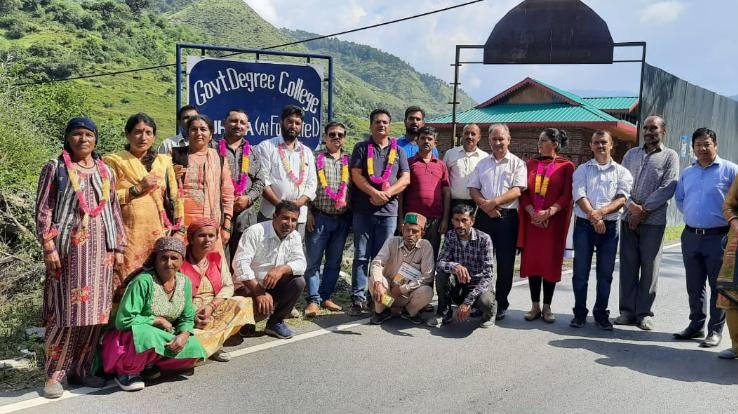 Rajgarh: A meeting of the Parent Teacher Association was organized in the Government College, Pajhota.
