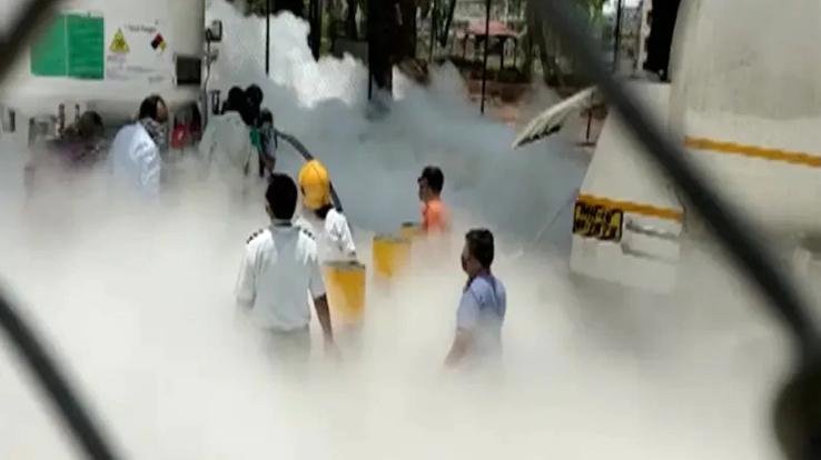 UP: There was a stir in the area due to CNG leakage