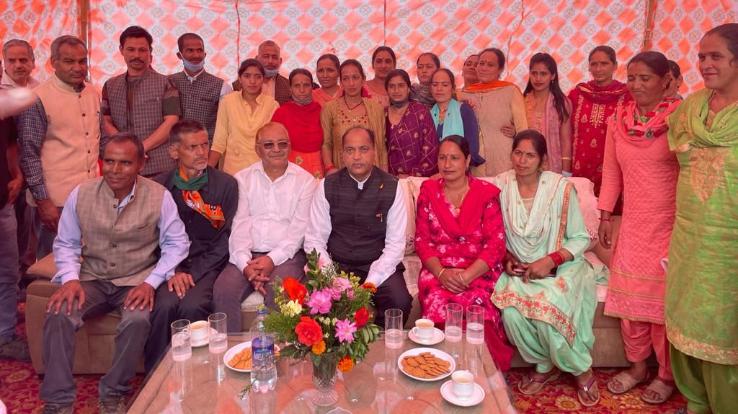 Chief Minister Jai Ram Thakur gave election victory tips to BJP workers in his home constituency