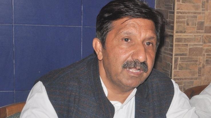 Chief Minister should stop threatening Virbhadra family and Congress: Mukesh Agnihotri