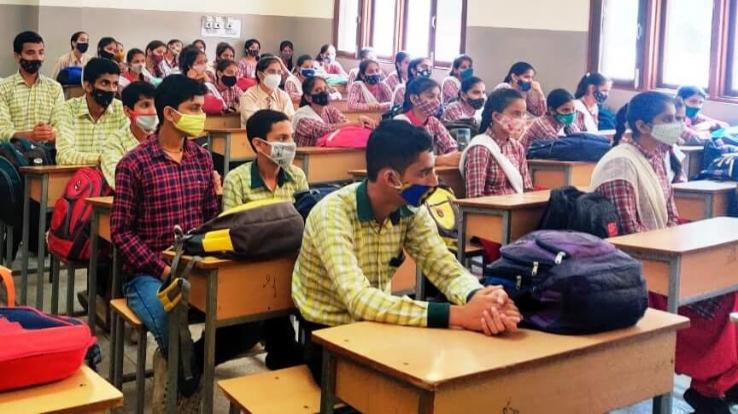 Himachal government school students will get smart uniform after Diwali