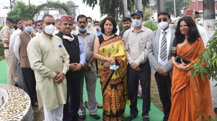 Paonta Sahib: Deputy Commissioner inaugurated the state level Yamuna Sharad Mahotsav with worship