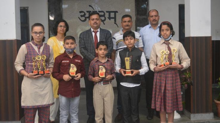 Jwalamukhi: Children of DAV School Bhadoli showed their talent in district level badminton tournament