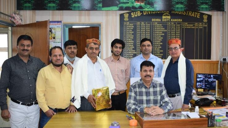 Kangra: Farewell to the retired Naib Tehsildar in Rakkad and Jaswan