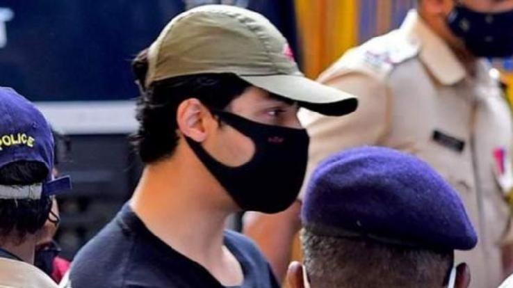 Cruz drug case: NCB trying to retrieve deleted WhatsApp messages