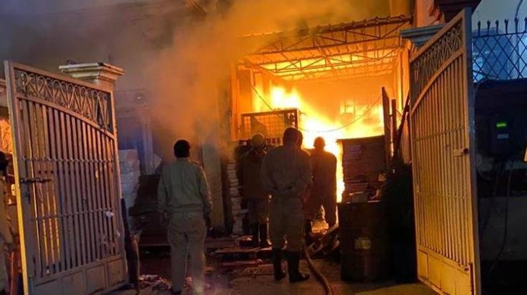 Four killed in fire in three-storey building in Delhi