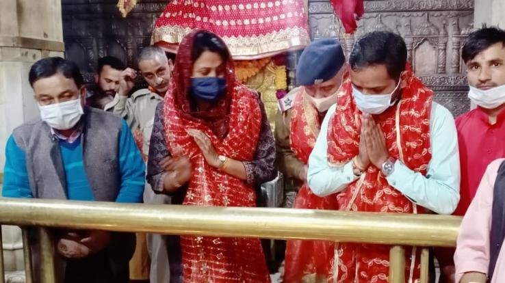 Jwalamukhi: Election observer Dr Pratibha Singh attended the court of mother Jwalamukhi