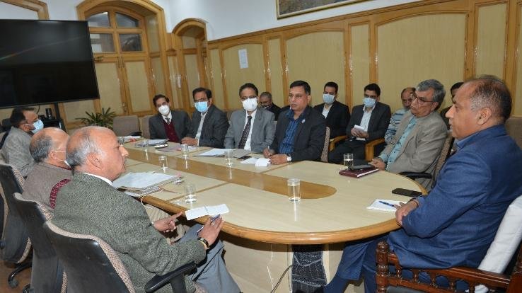 Shimla: Various departments should make better coordination to resolve pending cases in courts : Jai Ram Thakur