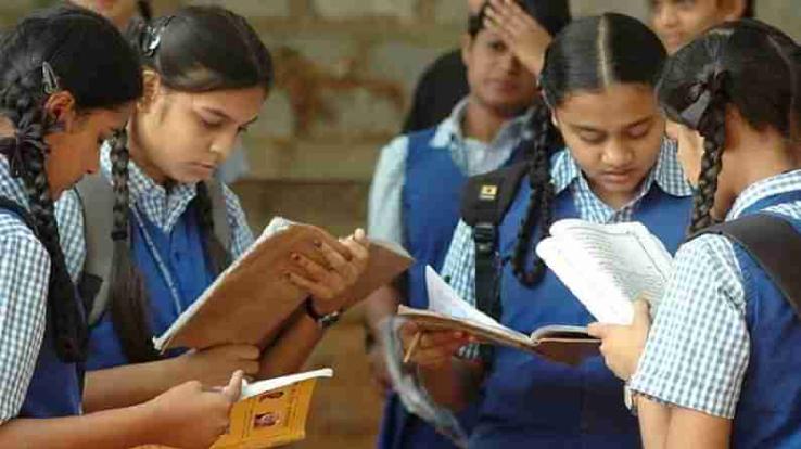 CBSE Board issued admit cards for class X and XII term-1 examinations
