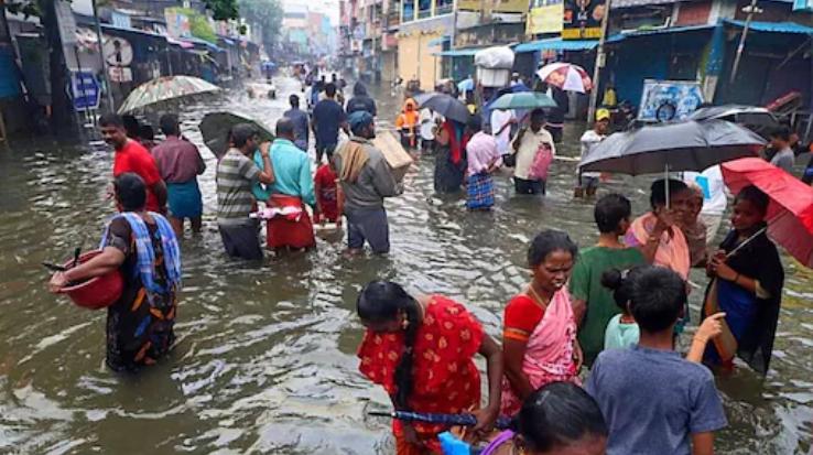 Rain continues in Chennai, many roads closed