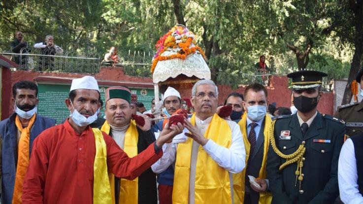Fairs and festivals bind us in the thread of unity: Governor