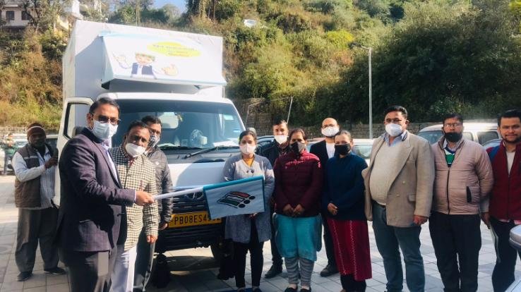 Solan: Campaigning and awareness vehicle was dispatched for voter awareness