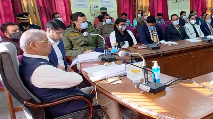 Una: Governor stresses on the need to document the biodiversity available in Shivalik mountain range