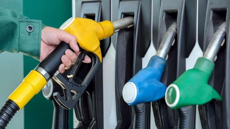 There was no cut and increase in the prices of petrol and diesel, know today's price
